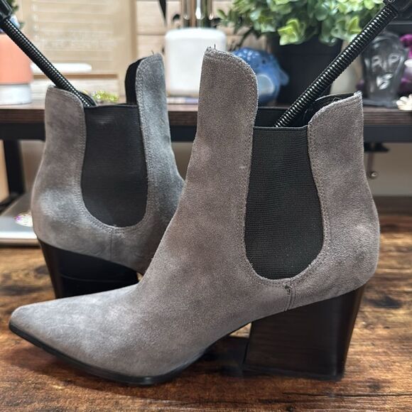 Kendall & Kylie Gray suede heeled booties size 7 - Picture 7 of 11